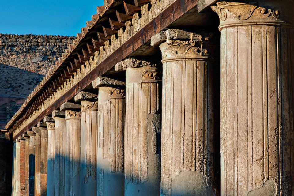 Pompeii: Guided Tour and Skip-the-Line Ticket - Forum Baths, Thermopolium, and Pistrinum: How Romans Relaxed and Ate on the Go