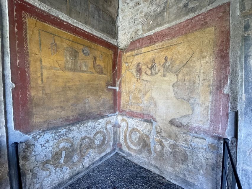 Pompeii: Guided Tour & Skip the Line Ticket - Navigating Pompeii in About 2 Hours (and Not Getting Lost)