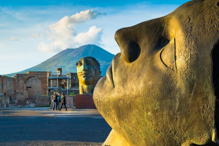 Pompeii Guided Tour with Archeologist - Vesuvius views: putting the tragedy in real geography