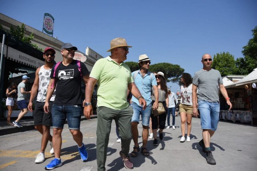Pompeii Guided Tour with Archeologist - Who should book this Pompeii archaeologist tour