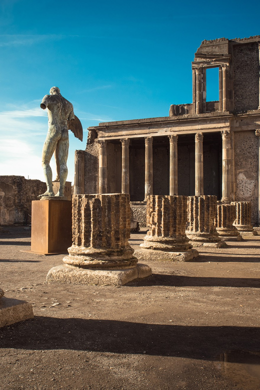 Pompeii & Herculaneum Group Tour with tickets - The lunch break: fuel up, then reset your pace