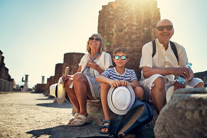 Pompeii & Herculaneum Private Tour: Fast-Track, Winery & Lunch - Cantina del Vesuvio Winery Lunch: Volcanic Wine and a Real Meal