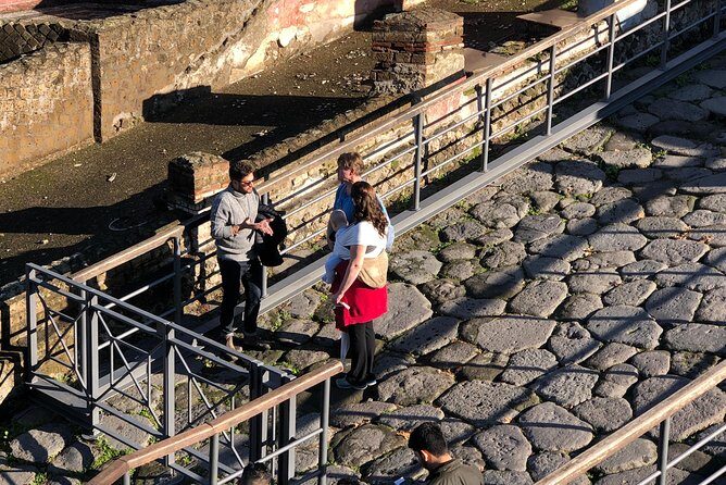Pompeii New Discoveries Private Guided Tour - Meeting Point and Timing: Make Your Arrival Easy