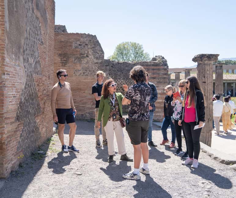 Pompeii Pass: Skip-the-Line, Guided Tour & Museum Access - Why a skip-the-line pass changes your Pompeii day