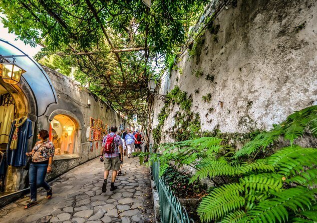 Pompeii, Positano & Sorrento private shore excursion - Heat, shoes, and water: the reality check you’ll appreciate