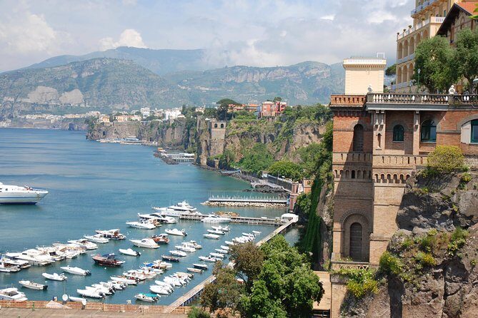 Pompeii, Positano,Sorrento with guide, tickets and lunch all included - Positano terraces, lemon culture, and a Sorrento stroll break