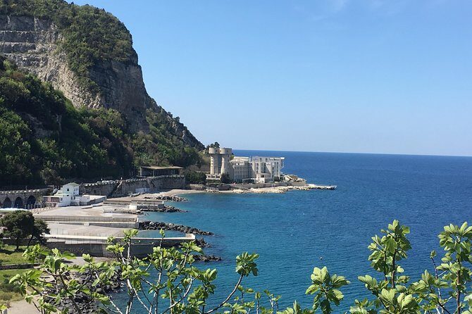 Pompeii private guided tour and Amalfi coast - Driving the coast between stops: pictures that feel earned