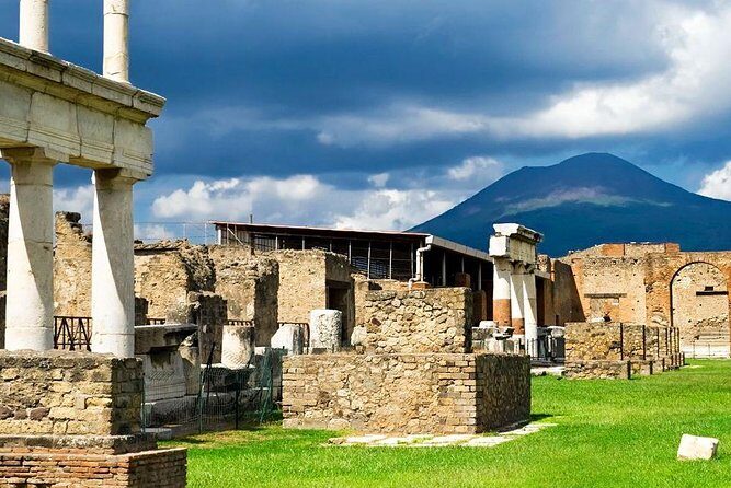 Pompeii Private Half-Day Tour from: Naples,Sorrento, Amalfi Coast - Who should book this Pompeii private half-day?
