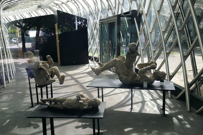 Pompeii private small group tour - 4 hours including transfers - FAQ