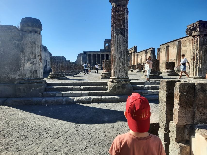 Pompeii Private Tour for Kids and Their Families - Theatre, forum, and the Bath House: the big monuments in family-friendly order