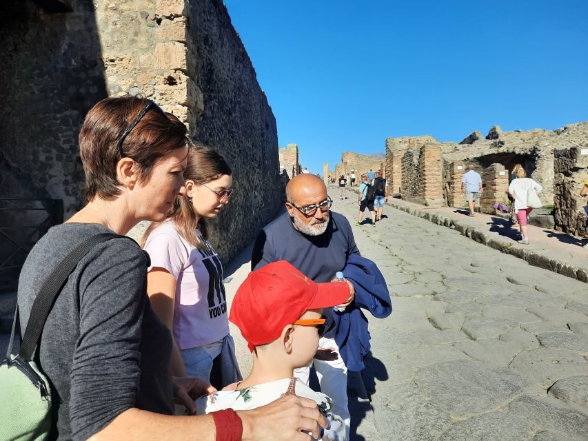 Pompeii Private Tour for Kids and Their Families - How the 2.5-hour route is paced and what you actually see