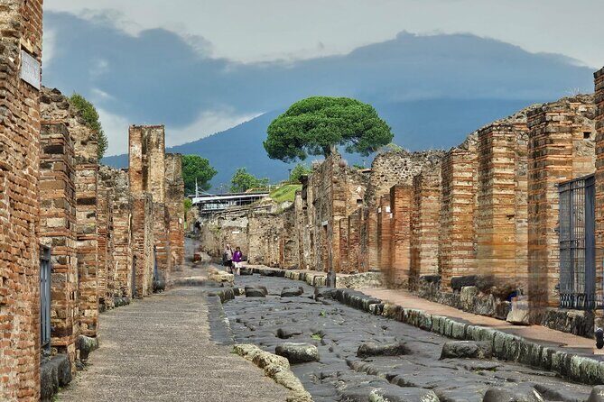 Pompeii private tour from Naples. The best choice for cruisers - Key things that make this Pompeii day work