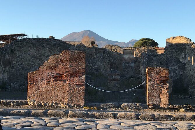 Pompeii Private Tour with expert local guide - Where the tour ends: an easier lunch near Piazza Esedra