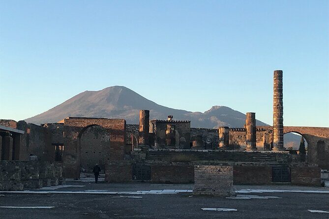 Pompeii Private Tour with expert local guide - What you’ll learn in 2 hours (beyond the basics)