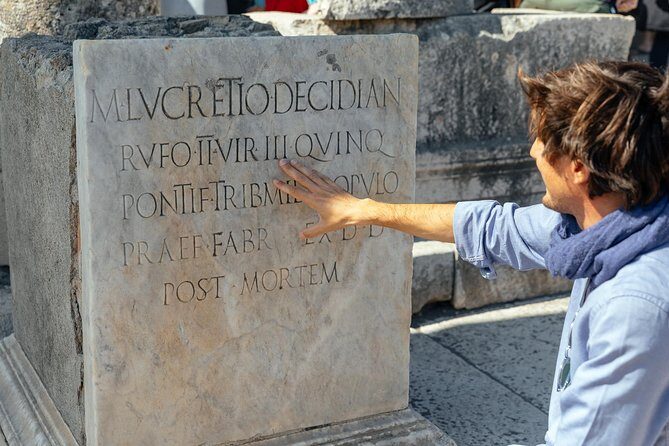 Pompeii PRIVATE TOUR With Locals: Ticket & Guide Included - Value and price: what $202.34 per person really includes