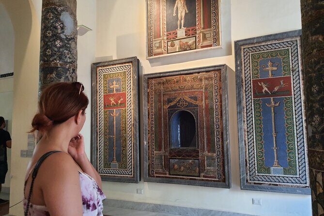 Pompeii ruins and Archaeological Museum private tour from Rome - Pompeii’s Streets and Squares: From Bakeries to the Forum
