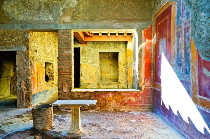 Pompeii ruins and the city of Naples with private transportation - Private minivan pickup: your day starts without stress