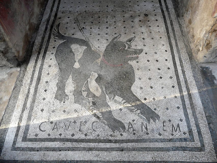 Pompeii: Skip-the-Line Entry & Audioguide - Finding the meeting point near Chalet Donna Lucia