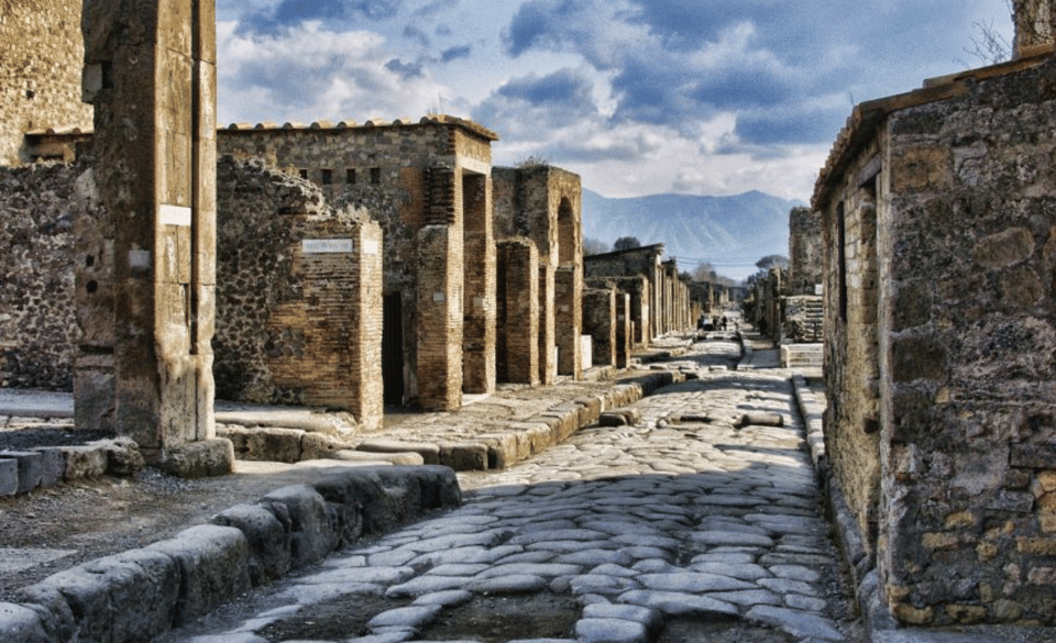 Pompeii: Skip-the-Line Entry Ticket with Audio Guide or Tour - Key Things I’d Focus on Before You Go