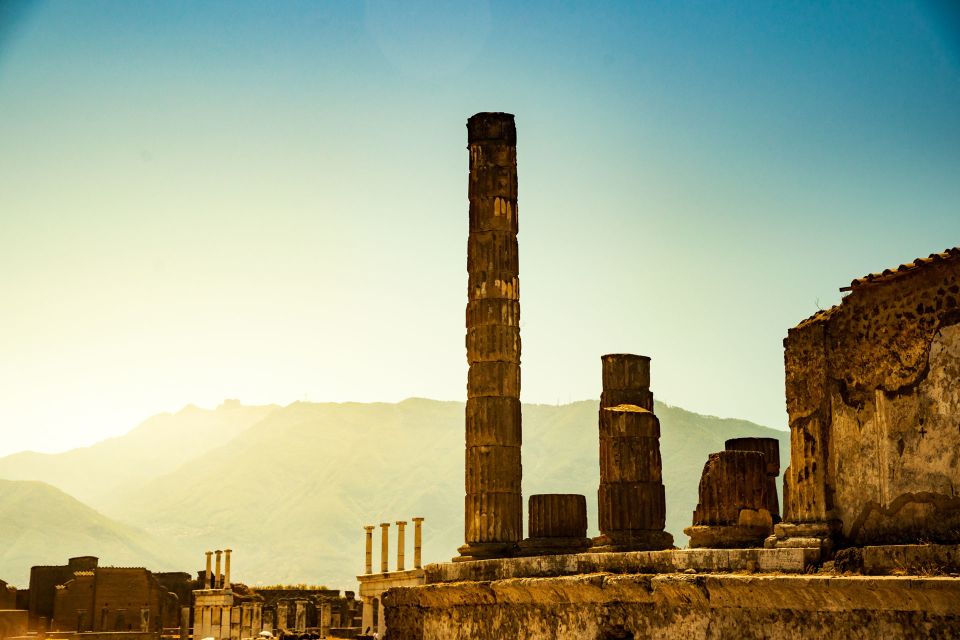 Pompeii: Skip-the-line-Ticket and Guided Tour - Meeting at IBT Center: find it once, relax for the rest