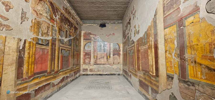 Pompeii, skip-the-line ticket with smartphone audio guide on App - Entering Through the Wellcome Box: Where Your Day Begins