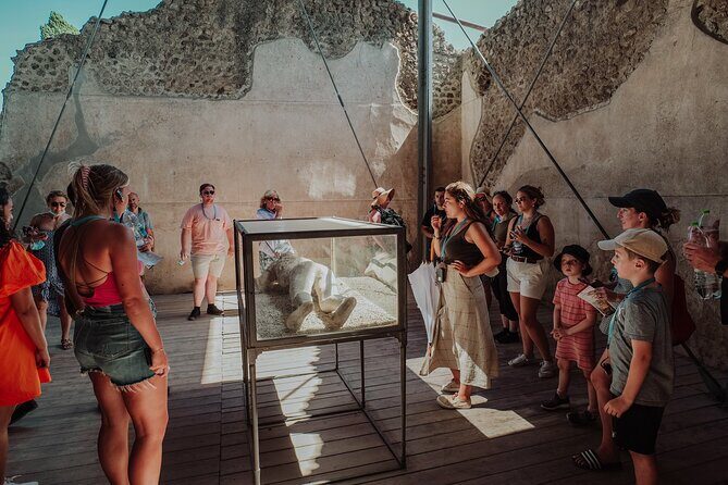 Pompeii Small Group Excursion From Naples - A 2-hour Pompeii walk starts with good planning from Naples