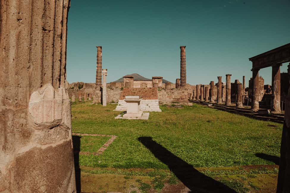 Pompeii Small Group Tour with transportation from Naples - Naples-to-Pompeii: the route that saves your energy