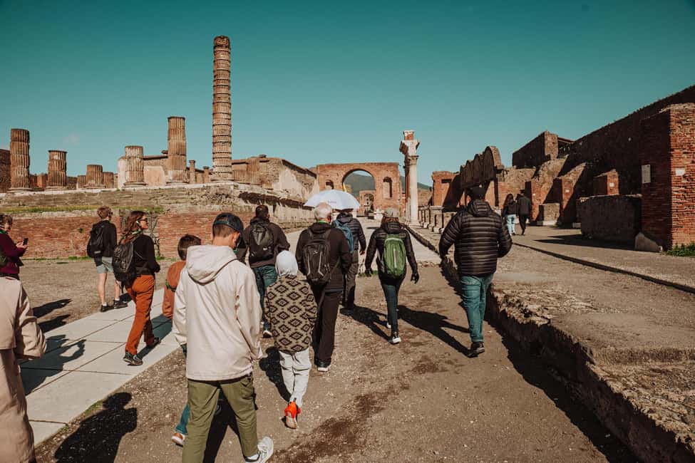 Pompeii Small Group Tour with transportation from Naples - Why a small group changes the experience