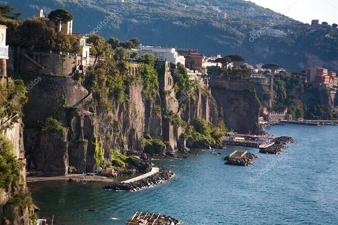 Pompeii Sorrento and Positano Tour - Positano for an Hour: Stairs, Rockside Homes, and Li Galli Nearby