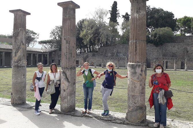 Pompeii the Ancient City (Tour+Transfer) - Tour Times: What “9:00 am” Means for Your Schedule
