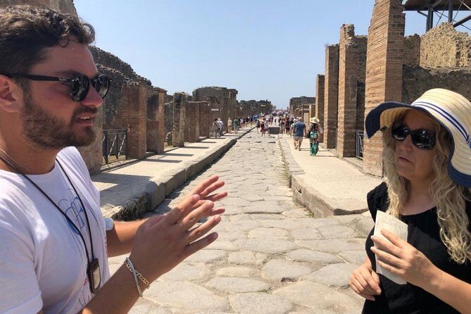 Pompeii Tour & Admission included in a Small Group - Forum landmarks you’ll actually remember: Venus, Apollo, and Jupiter