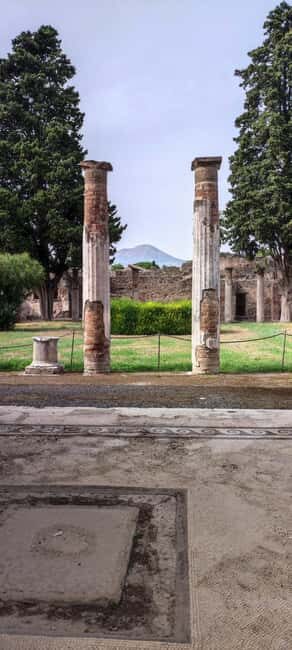 Pompeii Tour with Archaeological Expert and Lunch - Photo stops and short free time: don’t rush the best moments