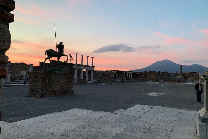 Pompeii tour with LOCAL GUIDE and SKIP THE LINE entrance - Timing Tips for a 2.5-Hour Pompeii Visit