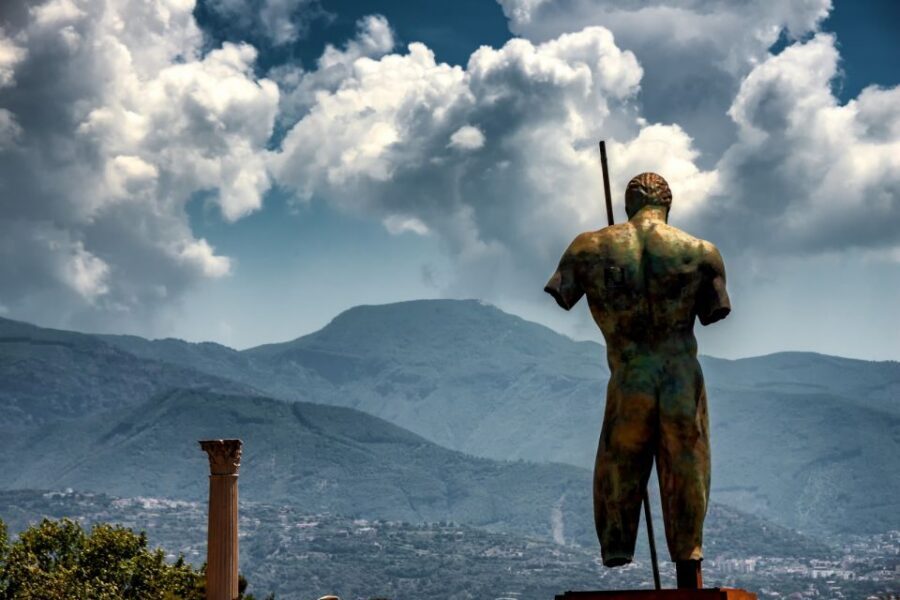 Pompeii & Virtual Museum Private 2-in-1 Kid's Tour - The Pompeii walking portion: nearly 2,000-year-old streets on a guided route