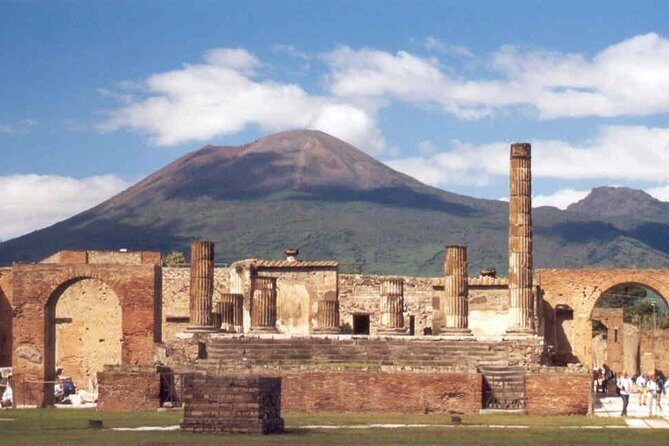 Pompeii Visit at its Most Peaceful Moment - Pompeii after hours: why the timing feels like a cheat code