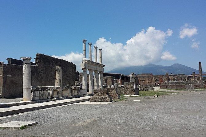 Pompeii Visit at its Most Peaceful Moment - Should you book this after-hours Pompeii tour?