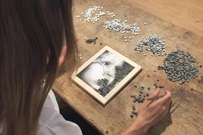 Portrait Mosaic Making - Turning your photo into a marble-tile mosaic (the key skill)