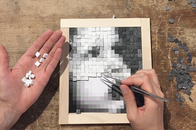 Portrait Mosaic Making - Finding Studio Cassio and what the first minutes feel like