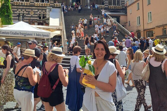 Positano and Amalfi Guided Tour by Sea from Naples - Naples Morning: Meeting at Molo Beverello and Getting Oriented