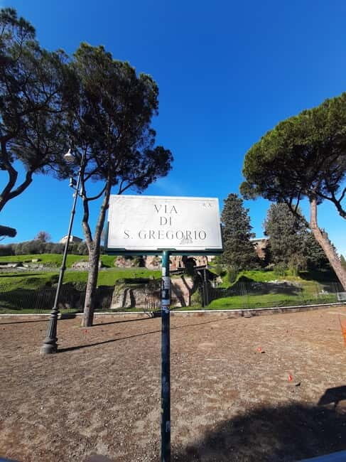 Private 1.5-Hour Family-Friendly Tour of the Colosseum - A Family-Friendly Private Entrance at the Arch of Constantine