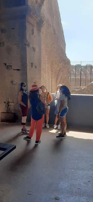 Private 1.5-Hour Family-Friendly Tour of the Colosseum - First Floor Views: Gladiators, Tiers, and How Games Ran