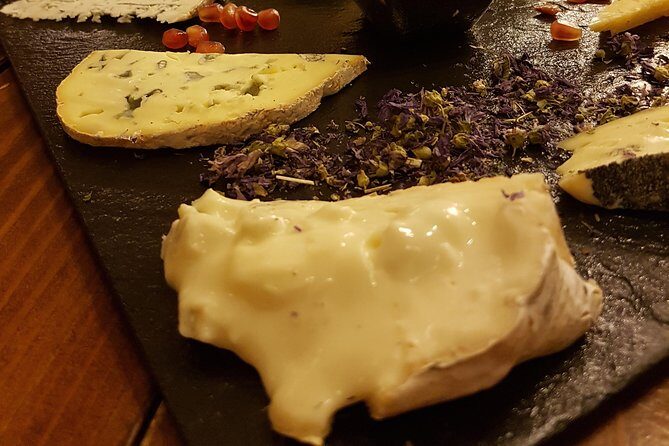 Private 2-Hour Italian Cheese and Wine Tasting in Rome - Trastevere is the right mood for a cheese-and-wine session
