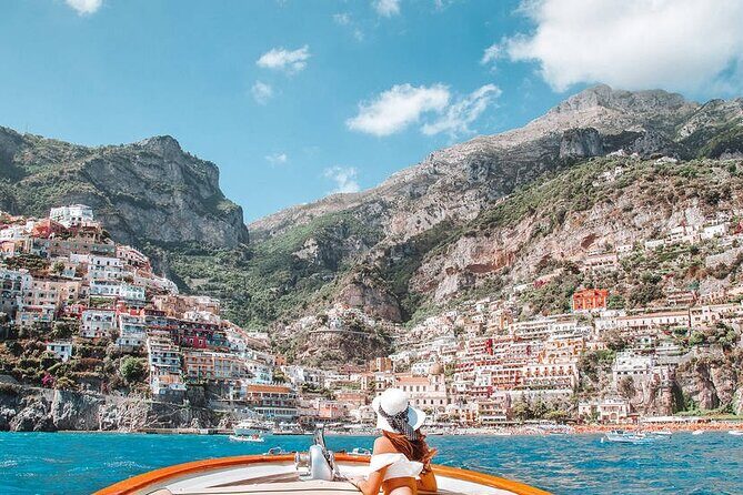 Private and exclusive tour of the beautiful Amalfi Coast! - Positano from the sea: colorful houses, quick street time