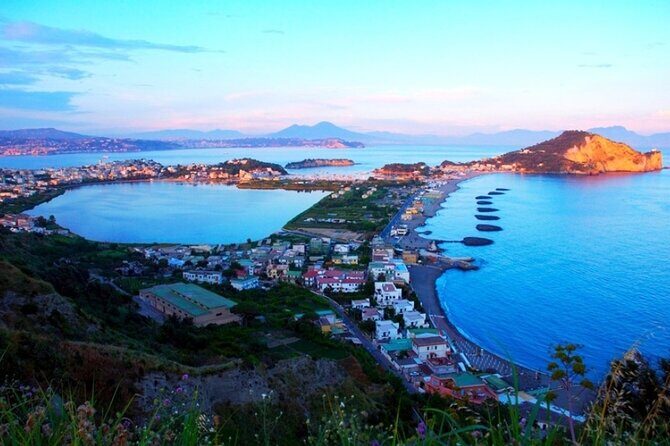 Private car tour among the treasures of the Phlegraean Fields of Naples. - Campi Flegrei after dark: the evening option with volcanic lakes