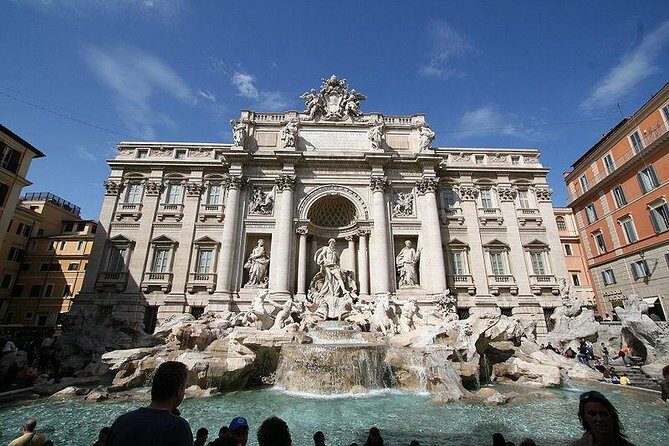 Private City Tour 4 hours in Rome with Hotel Pick-Up - Piazza Navona: your first taste of classic street-life Rome