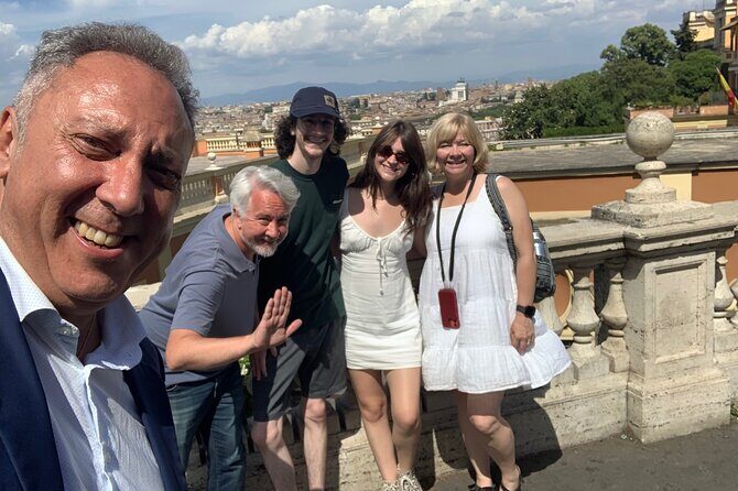 Private city tour in Rome with driver-guide - Trevi, Pantheon, and the classic Rome trio
