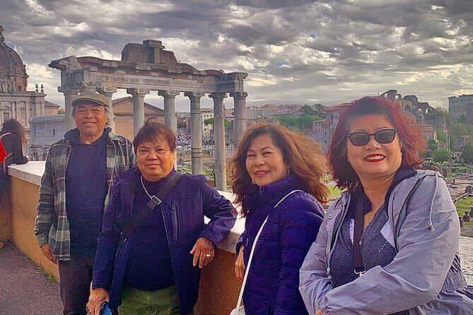 Private city tour in Rome with driver-guide - The smart 4-hour flow from Piazza Venezia toward the Vatican