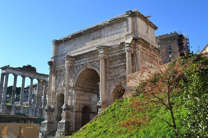 Private Colosseum & Ancient Rome tour with pick up - Price and value: what $383.51 per person is really covering