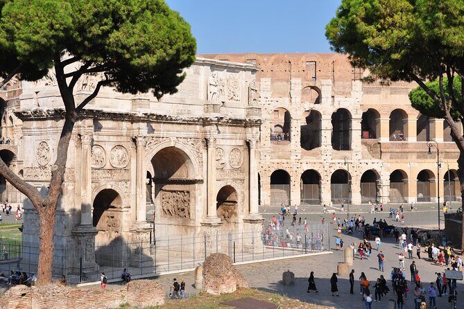 Private Colosseum Roman, Forum and Palatine Hill Tour - What makes the guide experience matter here