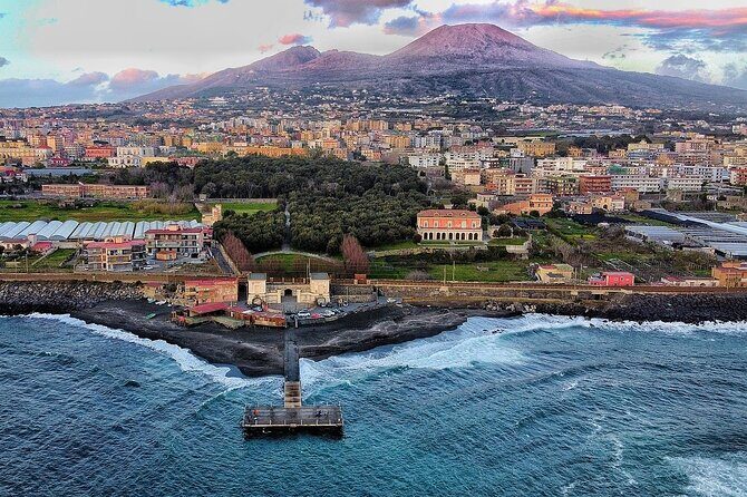 Private direct transfer from Naples to Praiano - Quick hits before you book